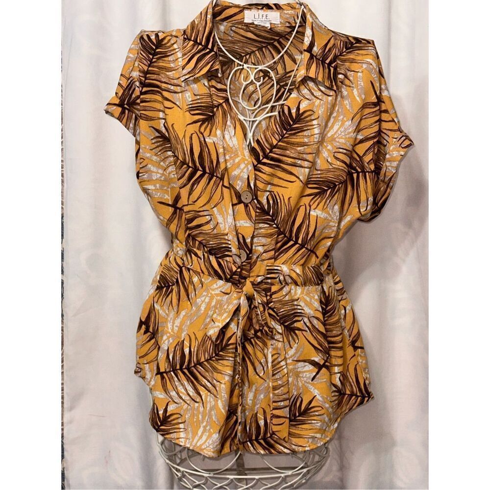 Beautiful women L.I.F.E. Love is for Eternity Button Front V-Neck Blouse Gold Tr